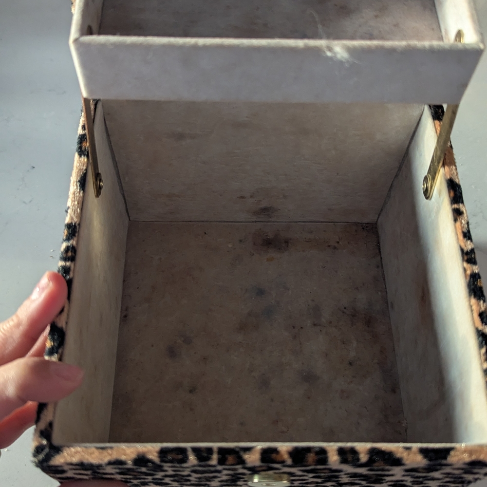 Leopard Print Storage Box - Picture 4 of 4